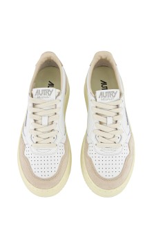 Medalist Low Leather / Suede  White / Pepper Autry