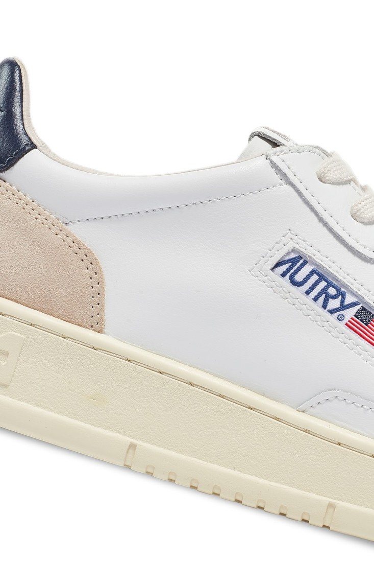 Basket Medalist Low Leather / Suede White / Blue Autry
