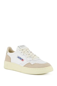 Basket Medalist Low Leather / Suede White / Gold Autry