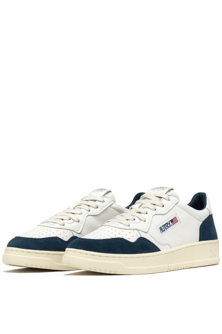 Basket Medalist Low Leather Goat / Suede Blanc / Capri Autry