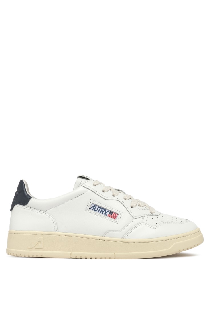 Medalist Low Leather Shoes White / Space Autry