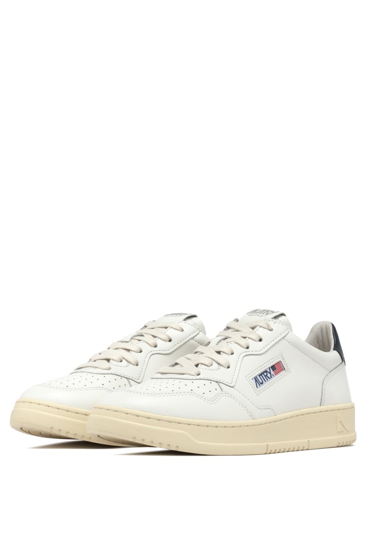 Medalist Low Leather Shoes White / Space Autry