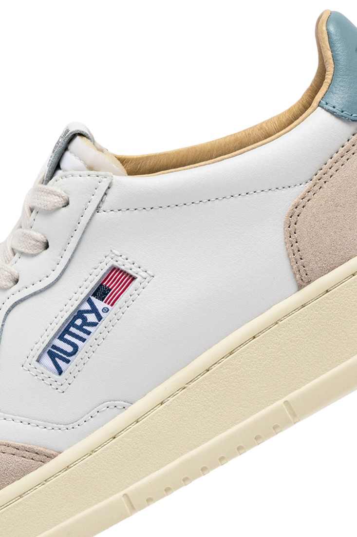 Basket Medalist Low Leather / Suede  White / Slv Blue Autry